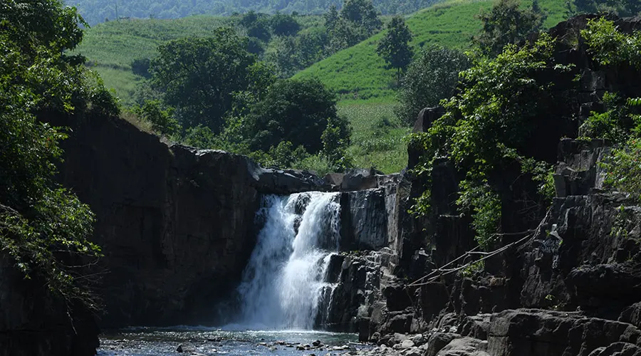 Zarwani Waterfall